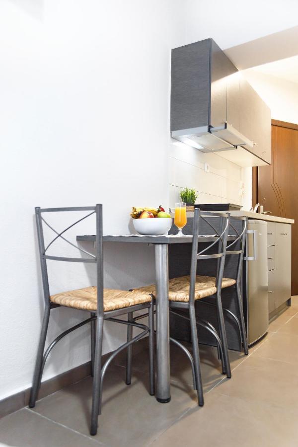 Caretta Blue Apartments Polychrono Ngoại thất bức ảnh