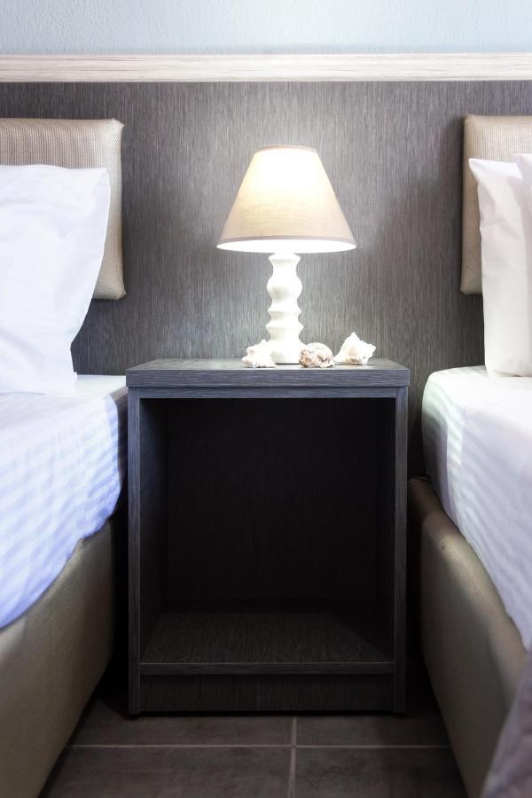 Caretta Blue Apartments Polychrono Ngoại thất bức ảnh