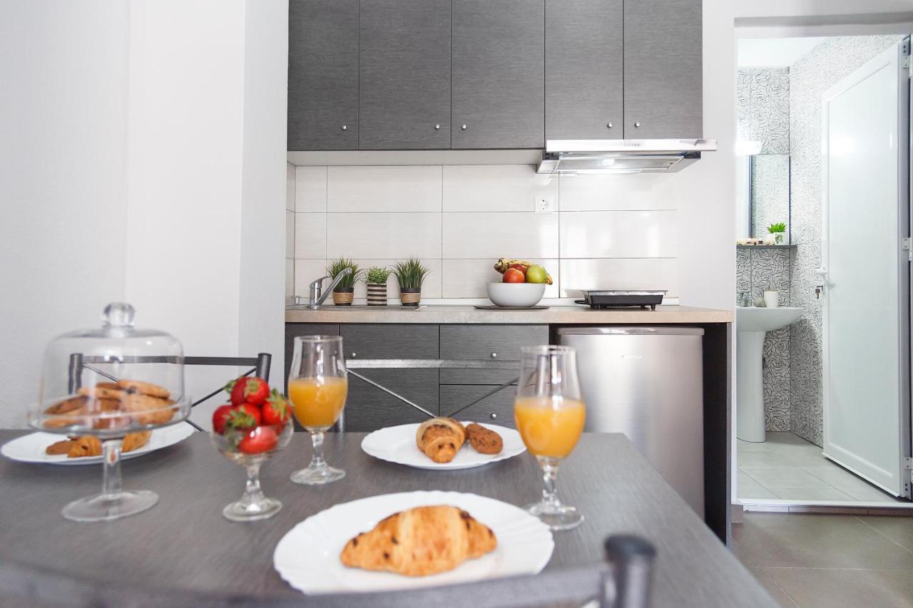 Caretta Blue Apartments Polychrono Ngoại thất bức ảnh